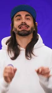 Frank Mains's Instagram, Twitter & Facebook