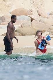 Check out the latest pictures, photos and images of khloe kardashian. Khloe Kardashian In Swimsuit 2018 17 Gotceleb