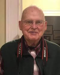 Roger Sons's Instagram, Twitter & Facebook