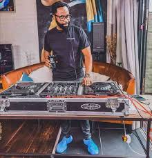 Check spelling or type a new query. Download Dj Sbu Amapiano After Work Mix Fakaza 2020 Download