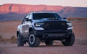 Explore the 2021 ram 1500 limited & other available trims. Ram 1500 Trx Se Torna A Picape Mais Potente Do Mundo Carros Ig