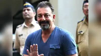 संजय दत्त की सजा में से हर साल 114 दिन कम हो गए! - How Much Time Sanjay Dutt Has Actually Spent in Jail? - Navbharat Times