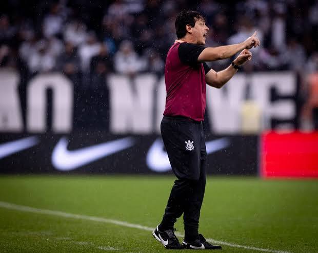 Multa do contrato de Diniz reduz chances de demiss&atilde;o; veja o valor - Tribuna de Jundia&iacute;