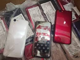 Aug 31, 2014 · bootloaderのlockの方法 「bootloaderのunlockの方法」の手順3で「 fastboot oem lock 」と入力すると、 再びlockをかける ことができます。 この際、端末は初期化されません。→追記参照 ※nexus 6pでは「fastboot flashing lock」と入力して下さい。 ～2016/3/6追記～ 最近の端 … Sharp Aquos Sh 01f 2gb Ram 32gb Swift Connections Facebook