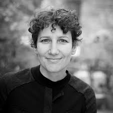 Übersetzer*in Archive