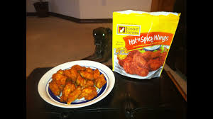 Purchased a bag of foster farms cracked pepper chicken wings from costco. Foster Farms Hot N Spicy Wings Review Youtube