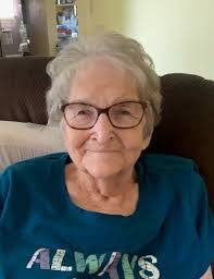 Sandra Carnahan's Instagram, Twitter & Facebook