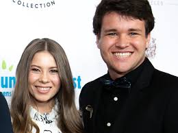 She got her first name bindi from her father's favorite crocodile with the same name, who lived at the australian zoo. Bindi Irwin And Boyfriend Chandler Powell Are Engaged