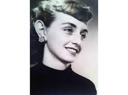 Hilda Norris's Instagram, Twitter & Facebook