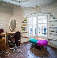 Le Relooking Reussi De La Maison De Coiffure Christophe Nicolas Biot A Paris Quand Authentique Chic Contemporain Naturel Et Tal Relooking Maison Coiffure