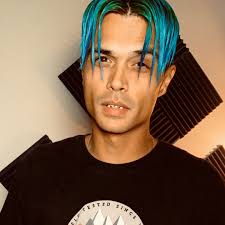 Stream Half Deezy music