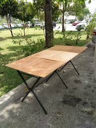 Papan pinus bekas ngecor lebar total 40 cm tinggi. Papan Saja Pasar Malam Meja Lipat Portable Table Plywood Papan Wooden Wood Refill Only Stall Set Up Commecial Night Market Niaga Gerai Business Hawker Outdoor Ramadan Bazaar Event Party Catering Beach Ramadhan