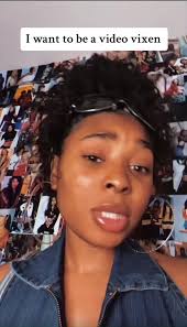 In all seriousness i want my video vixen moment 🥲🤣 #videovixens  #videovixenera #2000snostalgia #2000sfashion #2000s #2000sblackgirl  #2000sblackfashion #rocawear #rocawearpurse #2000sblackwomen ...