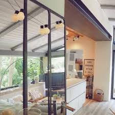 La Maison Est Encore Endormie J Aime Ce Reveil En Douceur Ou Le Silence Regne A L Interieur Mais Que Les Oiseaux Dehors Chan In 2020 White Interior Home Decor