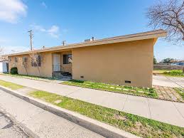 328 Warren St, Taft, CA 93268