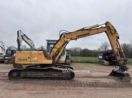 Liebherr R900 HDS Excavator