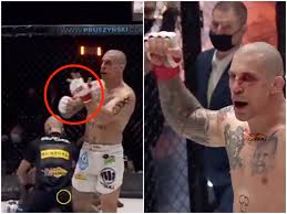 See actions taken by the people who manage and post content. Video Damian Janikowski Wins Pops Finger Back Into Place Celebrates