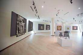 Marcella timothy, timbalan pengurus besar (sektor pengurusan pusat budaya) alamat: About The Gallery