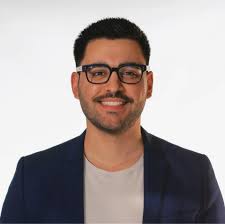 What are effective ways to generate leads and find profitable niches in  rural real estate?