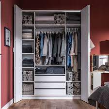 vox 4 you bi fold 4 door wardrobe with built in drawers in white schrank design schlafzimmer schrank ideen kleiderschrankaufbewahrung