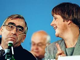 View all theo waigel pictures. Waigel Nennt Neuen Treuhand Untersuchungsausschuss Unfug