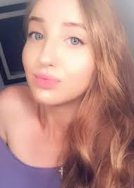 Nicole Marcum's Instagram, Twitter & Facebook