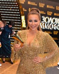 Ані лорак, 2004) smile (2005) rozkaży (ukr. Ani Lorak Instagram Photos December 2020 Selebs Of World