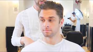 October 3, 2017 by admin leave a comment. Celebrity Hairstyle Ryan Gosling Hairstyle Classy Short Hair For Men Easy Slick Haircut With S 2018 Youtube