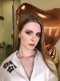 Charleston Model Seeking Photography Collaboration Opportunities