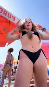 Antônia valadao maior bunda