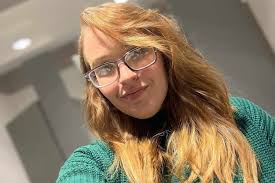 Anna 'Chickadee' Cardwell, Oldest Daughter of Mama June Shannon, Dead at  29: 'She Is No Longer with Us' : r/Fauxmoi