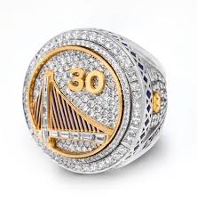 As for the rings, lakers vice president of basketball operations rob pelinka recently indicated he wasn't certain if the team would have them for opening. How Much Is A Warriors Championship Ring Worth Here S One Answer East Bay Times