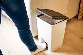 4.4 out of 5 stars 135. The 25 Best Step Trash Cans Of 2020 Home Life Digest