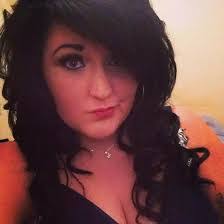 Becki Brooks's Instagram, Twitter & Facebook