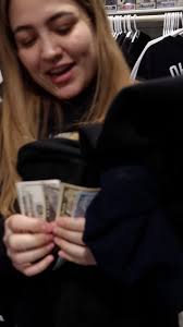 CLEANING AFTER YOUR HUSAND SHOULD ALWAYS BE LIKE THIS 😂