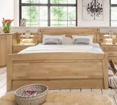 Weißes senioren doppelbett in komforthöhe mit rollen calimera komfortabel hohes senioren doppelbett auf rollen runcorn schlafzimmer mit design wiemann brüssel ehebett eiche geteilte liegefläche möbel letz ihr online shop doppelbett in zwei komforthöhen aus teilmassiver erle temara senioren schlafzimmer komplett set 3 tlg kaufland de schlafzimmereinrichtung für die zweite lebenshälfte. Doppelbett In Zwei Komforthohen Aus Teilmassiver Erle Temara