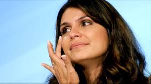 Resultado de imagem para aline barros