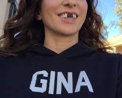 Well, i feel like the easiest way to answer is to show you my yellow teeth. Chelsea Peretti On Twitter
