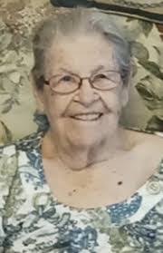 Julie Bushell's Instagram, Twitter & Facebook