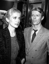 Catherine Deneuve Et David Bowie En 1986 Catherine Deneuve Deneuve Belle Photo