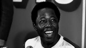 40 years later, Hank Aaron's grace a beauty to behold