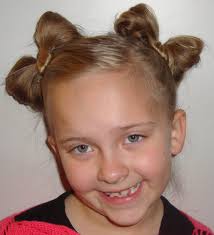 Lady gaga's natural hair color is a medium to dark brown complimenting her naturally brown eyes. Lady Gaga Hair Bows
