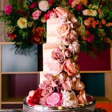 S u k a r on instagram: 85 Of The Prettiest Floral Wedding Cakes