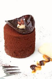 Caramel Chocolate Crunch A Dessert For Snarling Pleasure Desserts Sweet Desserts Delicious Chocolate