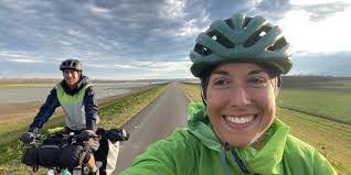 Isabelle Ernst's Instagram, Twitter & Facebook