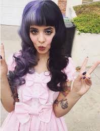 Beautiful Black Clothes Colorful Cry Baby Crybaby Girl Girls Hair Kawaii Melanie Martinez Pa Melanie Martinez Cabelo De 2 Cores Cabelo De Duas Cores