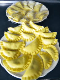 Steinpilz Ravioli Mit Salbei Und Parmesan Rezept Steinpilze Rezept Steinpilze Ravioli
