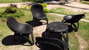 Table And Chairs Made Of Old Truck Tires Where Alona Beach Philippines Tyres Recycle Diy Recycled Projects Recycle Decor