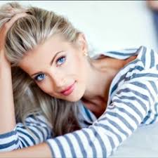 Music tracks, songs, playlists tagged 17th,