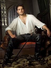 Male Actors With Olive Skin And Black Hair Under 20 Google Search Charles Brandon Celebrities Male Henry Cavill